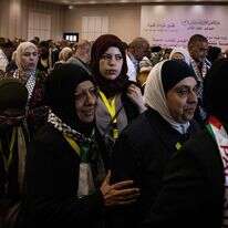 פלסטינים ברמאללה אחרי ועידת פת"ח | AFP פלסטינים ברמאללה אחרי ועידת פת"ח | AFP