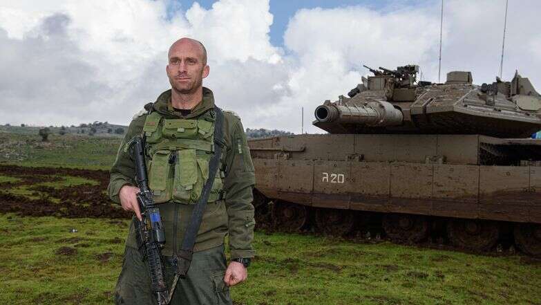 "פגיעה מצרפית". שניידר בימיו כמג"ד | אייל מרגולין, ג'יני "פגיעה מצרפית". שניידר בימיו כמג"ד | אייל מרגולין, ג'יני