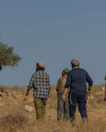 מתיישבים באזור רמת מגרון. למצולמים אין קשר לנאמר במאמר | חיים גולדברג, פלאש 90 מתיישבים באזור רמת מגרון. למצולמים אין קשר לנאמר במאמר | חיים גולדברג, פלאש 90