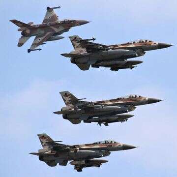 להקת מטוסי F-16 של חיל האוויר | עופר צידון, פלאש 90 להקת מטוסי F-16 של חיל האוויר | עופר צידון, פלאש 90