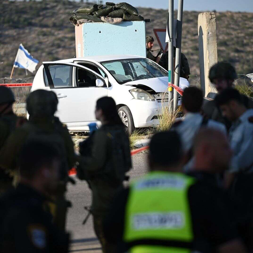 זירת פיגוע הדריסה סמוך למחסום בל בכביש 443 | יואב דודקביץ/TPS זירת פיגוע הדריסה סמוך למחסום בל בכביש 443 | יואב דודקביץ/TPS