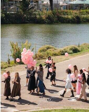 פאה מהשיער הטבעי לפני כימותרפיה: המיזם של חיה ברונפמן | באדיבות שירן פרץ קהילת אחיות לדרך פאה מהשיער הטבעי לפני כימותרפיה: המיזם של חיה ברונפמן | באדיבות שירן פרץ קהילת אחיות לדרך