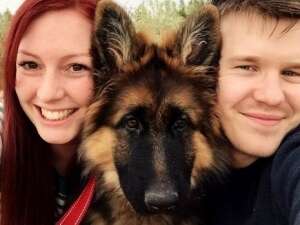 אפילו לא הגיעה לגודלה המירבי. אלכס, אשלי ונסר אפילו לא הגיעה לגודלה המירבי. אלכס, אשלי ונסר