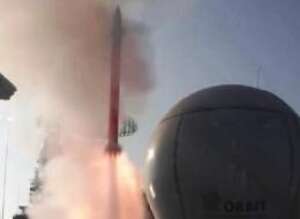 Indian Long range SAM BARAK 8 test from INS Kolkata - youtube.com