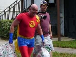 סופר הירו. מציל את אמריקה מהזבל סופר הירו. מציל את אמריקה מהזבל