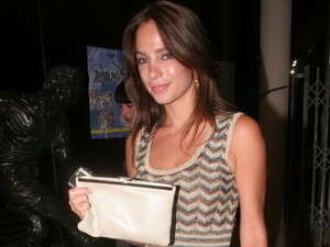 שרי גבעתי שרי גבעתי