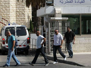 ארבעת השוטרים מנהריה, לפני כניסתם לכלא. ארבעת השוטרים מנהריה, לפני כניסתם לכלא.