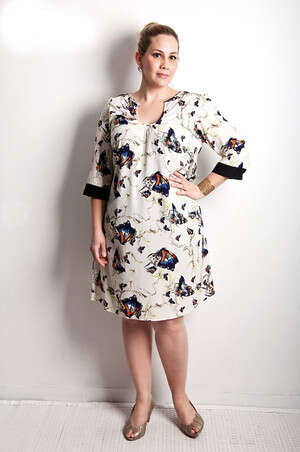 לנשים אמיתיות. שמלה של קרמקומה לנשים אמיתיות. שמלה של קרמקומה