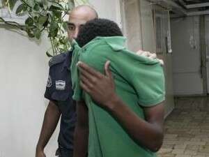 אחד מהקטינים החשודים בתקיפת צעיר ערבי בירושלים מובא להארכת מעצרו אחד מהקטינים החשודים בתקיפת צעיר ערבי בירושלים מובא להארכת מעצרו