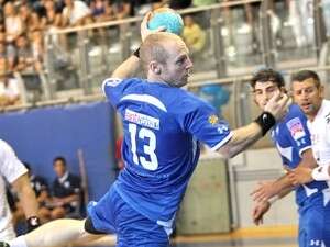 ערן אברמוביץ'. תפס יום מול רחובות ערן אברמוביץ'. תפס יום מול רחובות