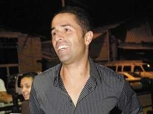 נדב אבקסיס. נדב אבקסיס.