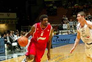 קינטל וודס. קינטל וודס.