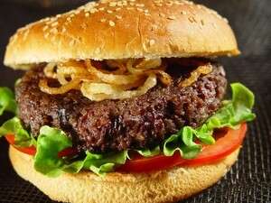 המבורגר מבלאק אנ' בורגר, של צחי בוקששתר המבורגר מבלאק אנ' בורגר, של צחי בוקששתר