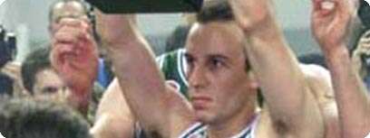 עודד קטש במדי פנתינאייקוס.
צילום: עדי אבישי