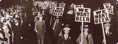 הפגנה נגד חוק היובש.
צילום: ארכיון