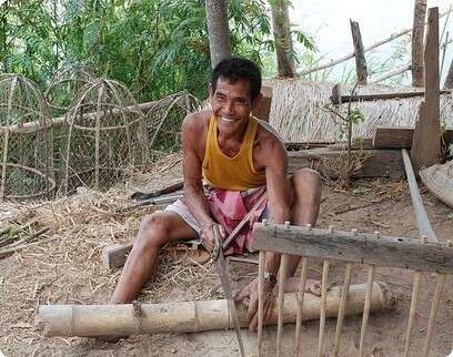 עמוס צוקרמן עמוס צוקרמן