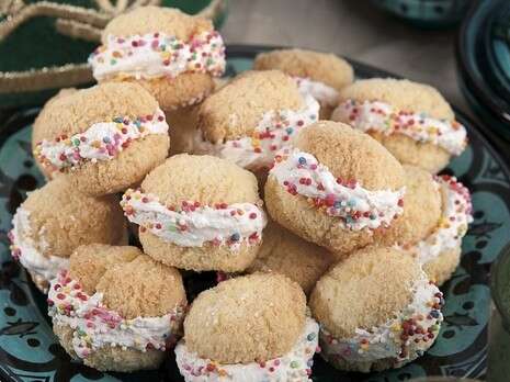 אנטולי מיכאלו אנטולי מיכאלו