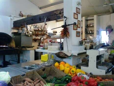 יערה רובינזון יערה רובינזון