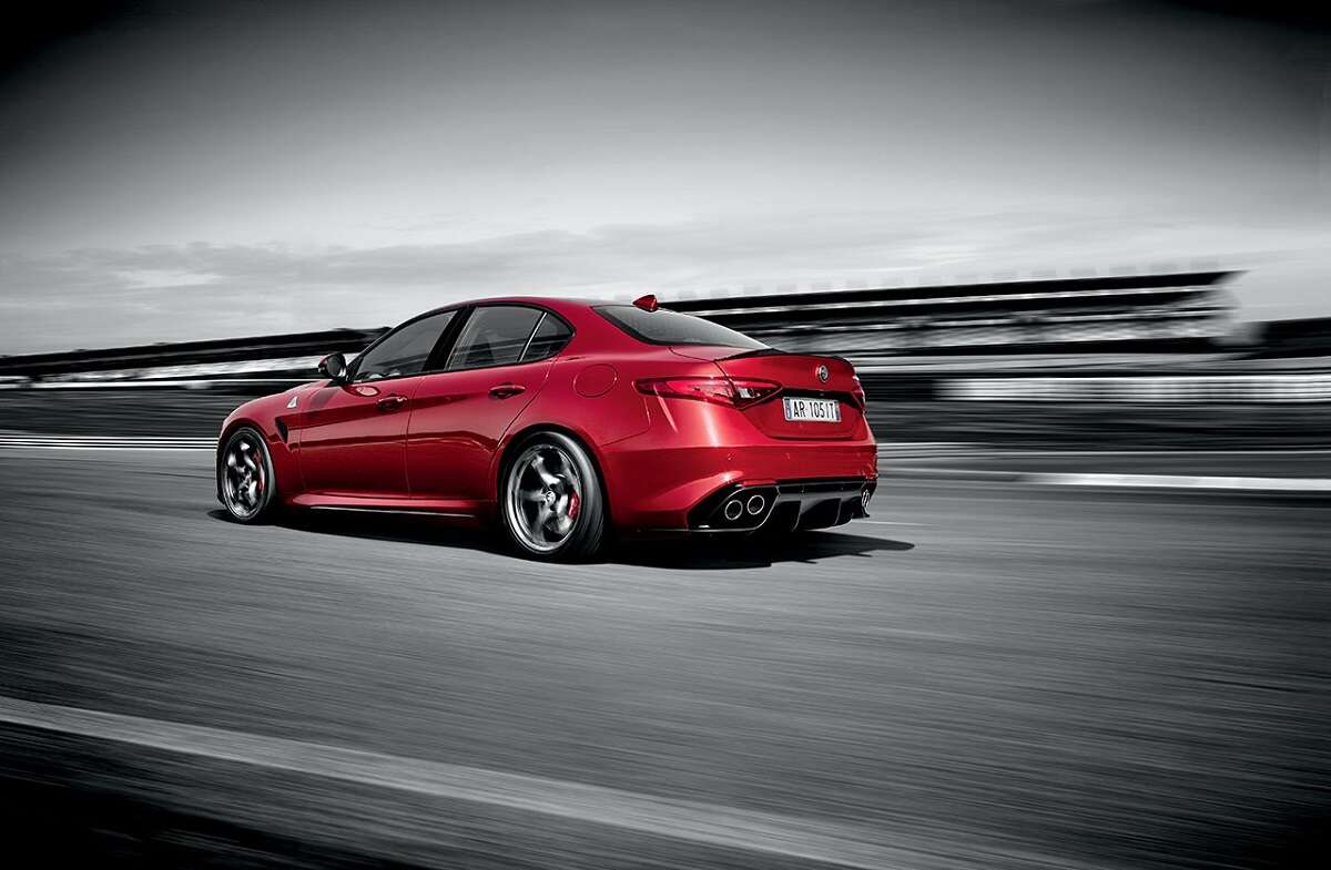 Alfa Romeo Giulia_Francoforte_02