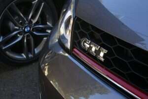 SMALL_bmw 125 vs golf gti _0045