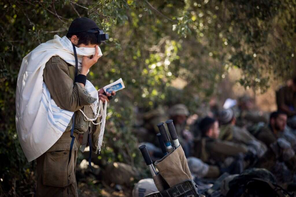 חייל דתי הוא לא רק לוחם פיזית, אלא גם לוחם רוחנית