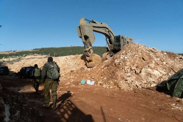 "אנחנו במשחק שחמט מול חיזבאללה" - מקור ראשון