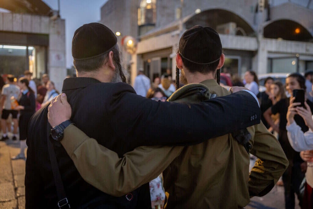 גיוס חרדים לצה"ל מותנה באימוץ מסקנות צוות שקדי